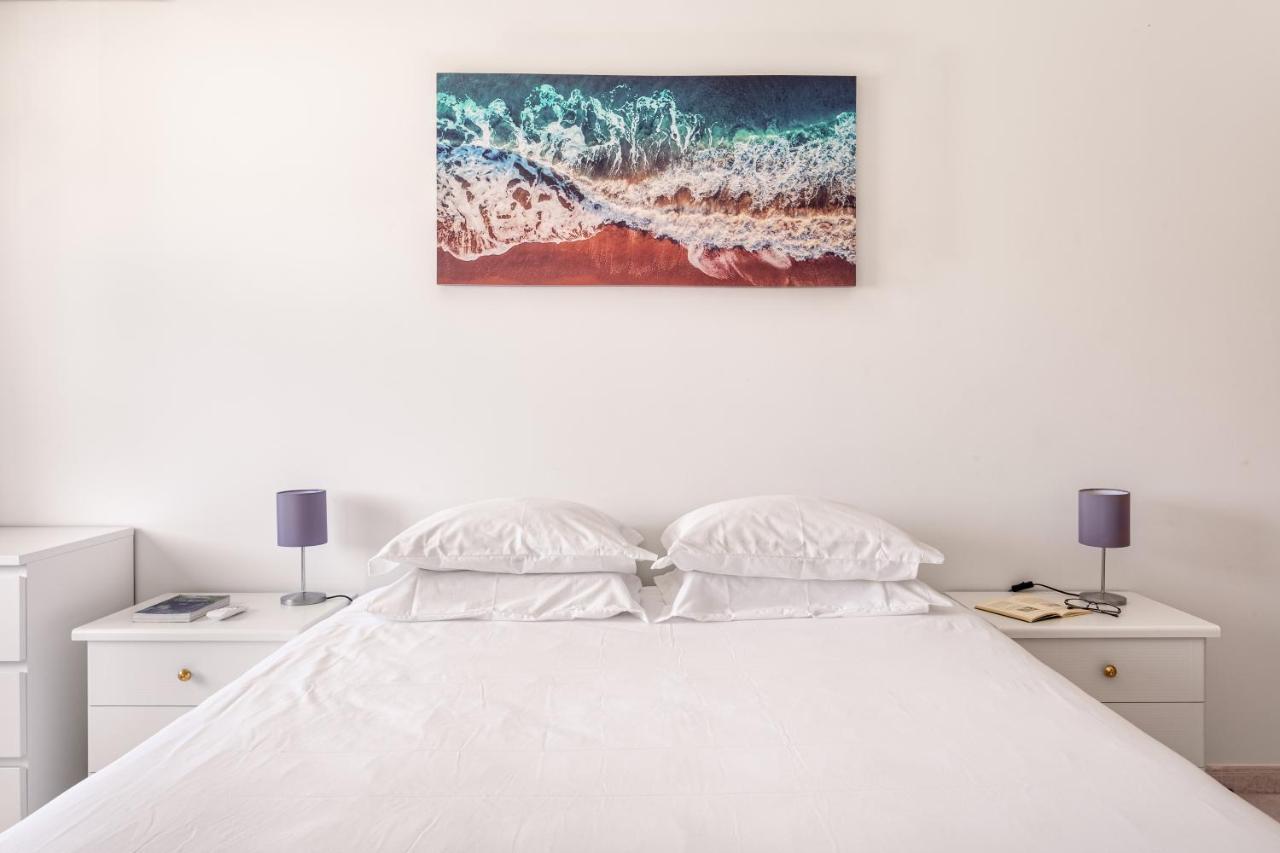 Joivy Deluxe Apt With Terrace In Costa Da Caprica กอสตา ดา กาปาริกา ภายนอก รูปภาพ